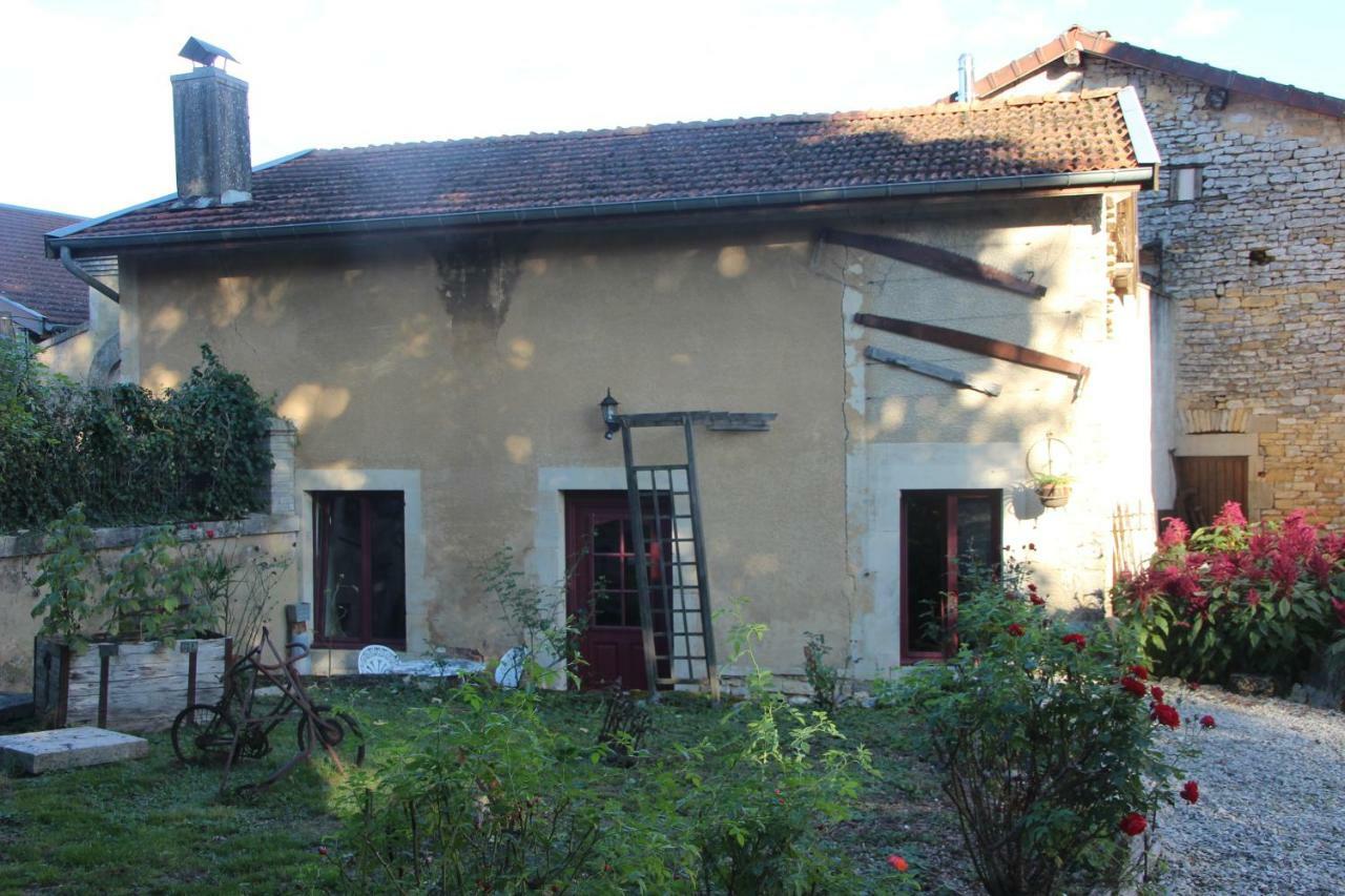 Joie De Vivre Acomodação com café da manhã Doulevant-le-Château Exterior foto